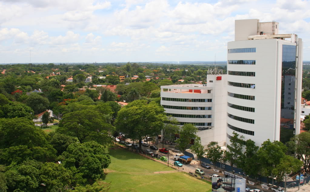 EDIFICIO PLAZA CENTER SANTA TERESA